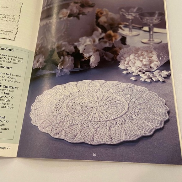 Extra Special Doilies Crochet Book - Picture 6 of 11